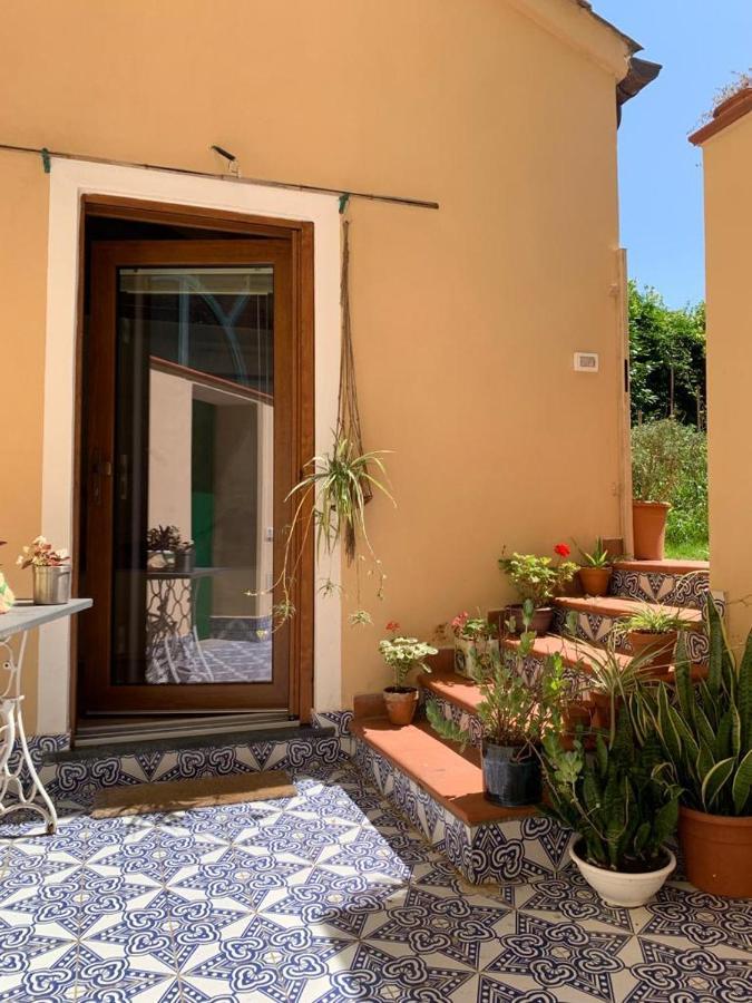 La Stanza In Giardino Bed and Breakfast Cava deʼ Tirreni Esterno foto